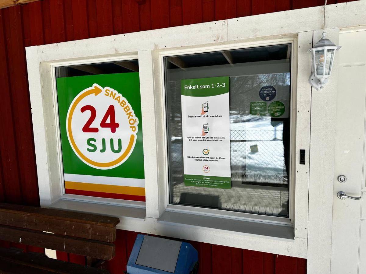 Ljungaverk Takvaning Med Ekgolv Och Badkar Naera Aelven 外观 照片