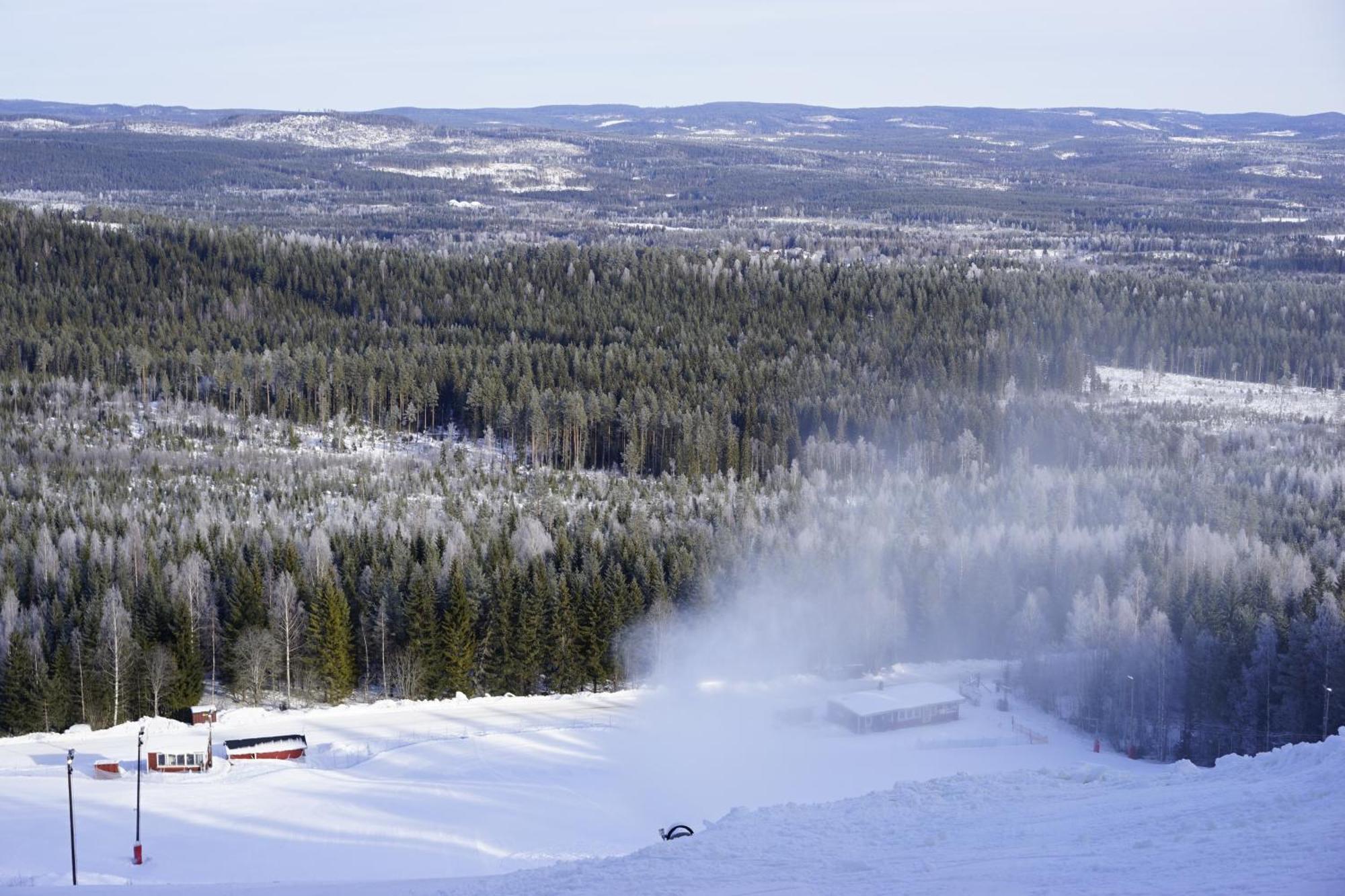 Ljungaverk Takvaning Med Ekgolv Och Badkar Naera Aelven 外观 照片